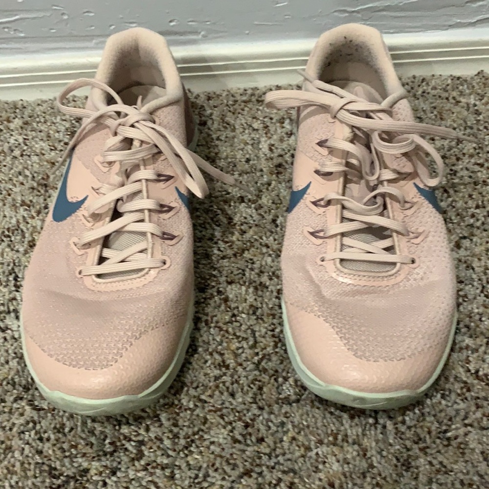 Women’s Nike Metcon VO2 - size 10